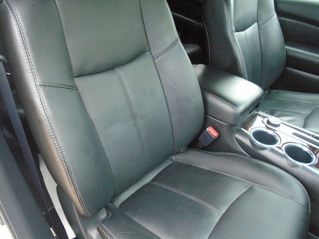 2013 Nissan Pathfinder Image 12