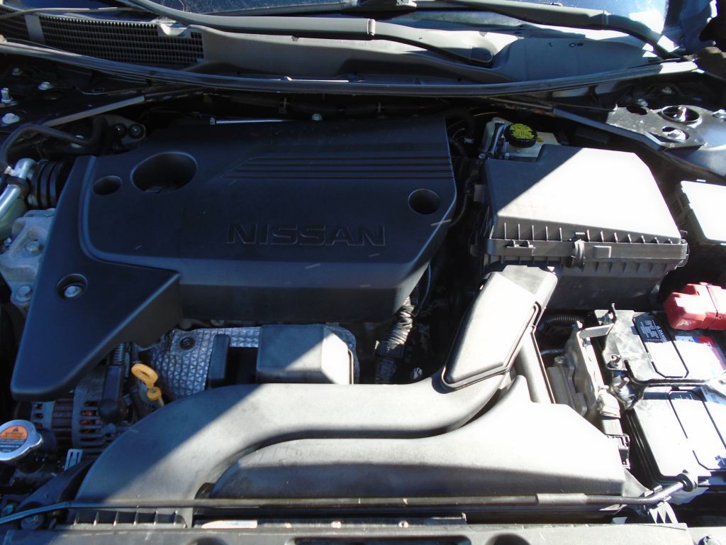 2017 Nissan Altima Image 22