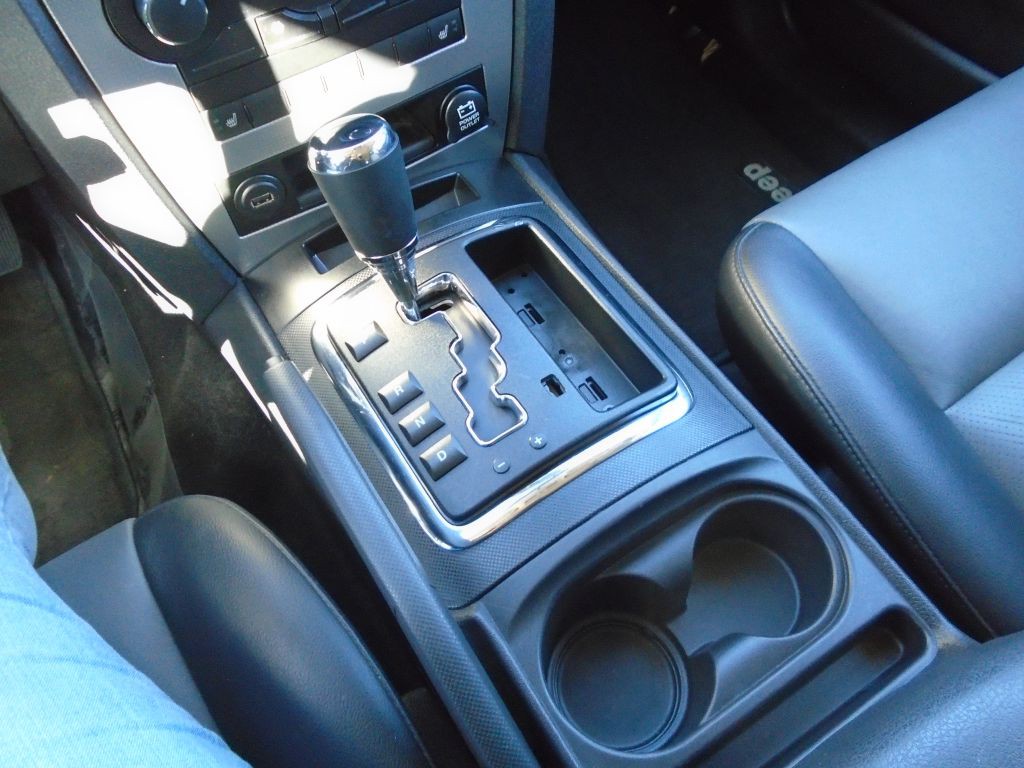 2008 Jeep Grand Cherokee Image 21