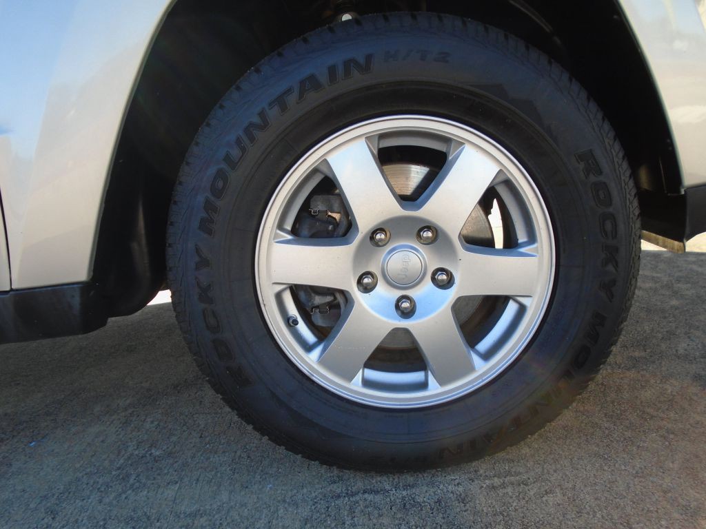 2008 Jeep Grand Cherokee Image 25