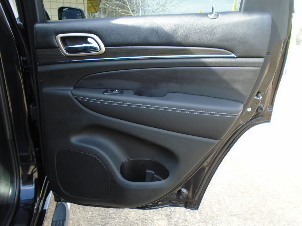 2015 Jeep Grand Cherokee Image 9