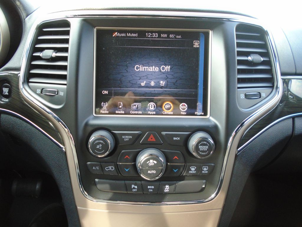 2015 Jeep Grand Cherokee Image 19