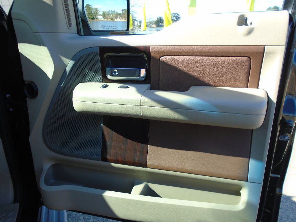 2005 Ford F-150 Image 9