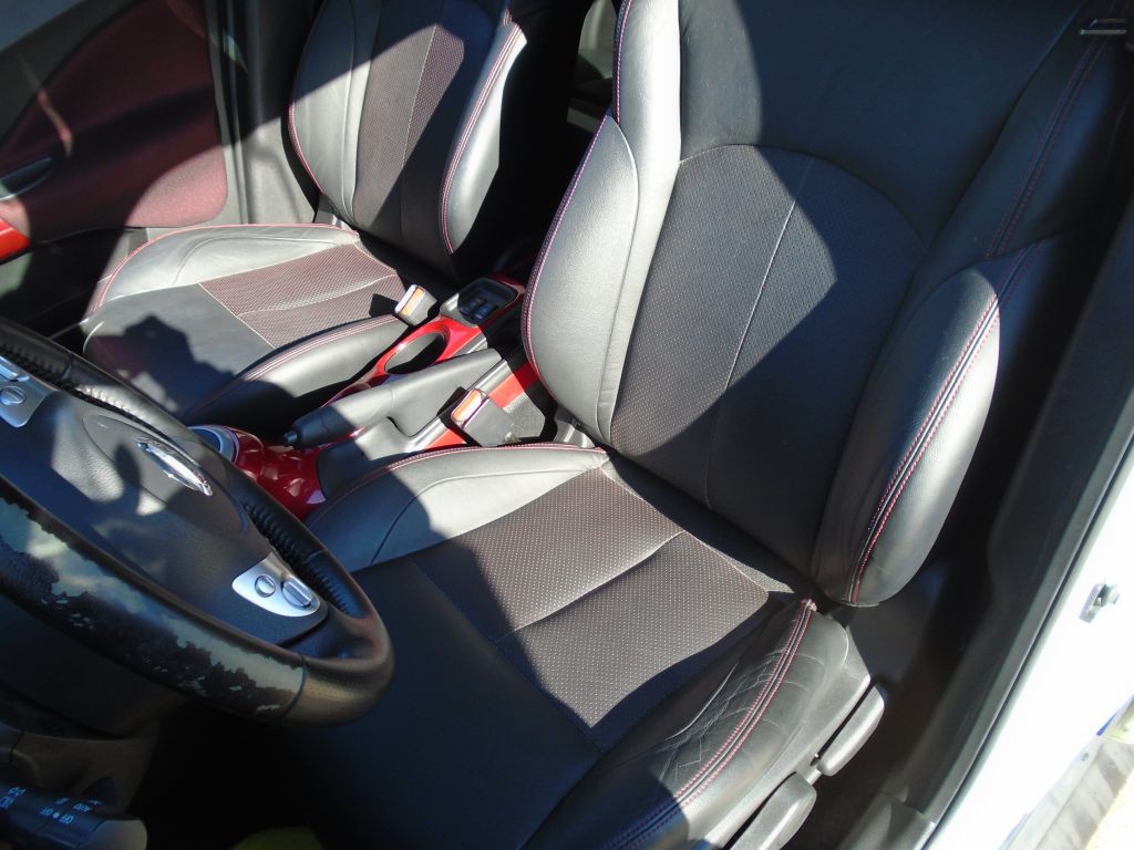 2012 Nissan Juke Image 11