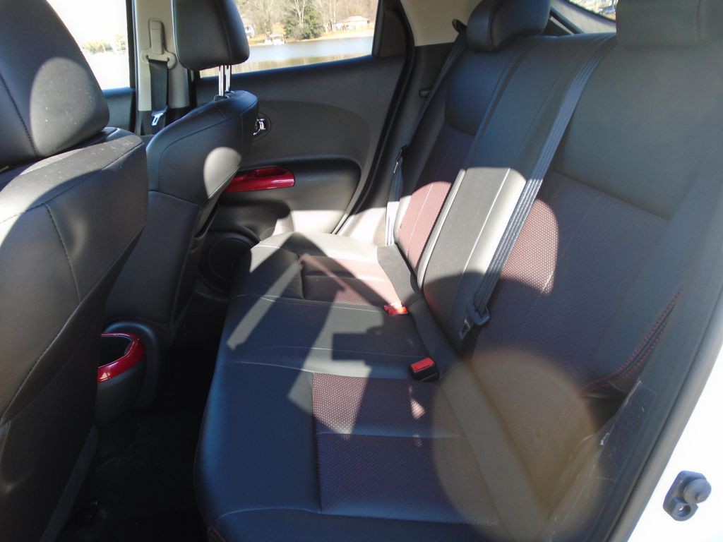 2012 Nissan Juke Image 14