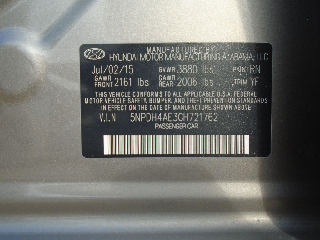 2016 Hyundai Elantra Image 25