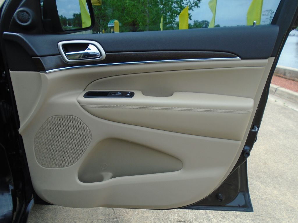 2014 Jeep Grand Cherokee Image 8