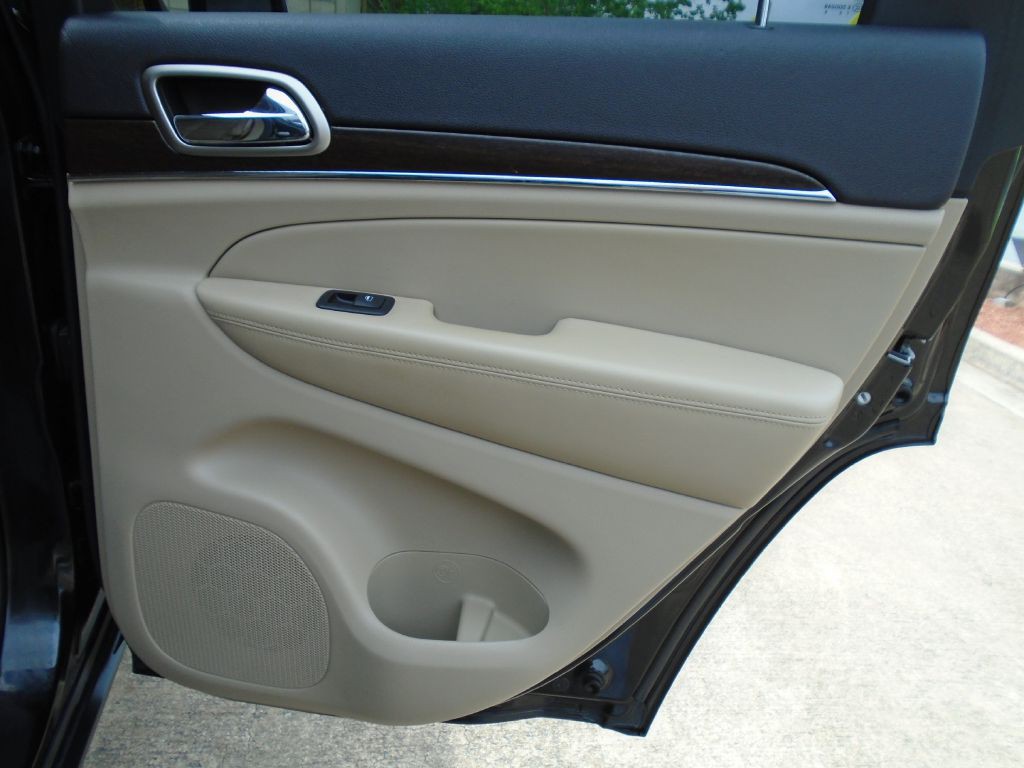 2014 Jeep Grand Cherokee Image 9