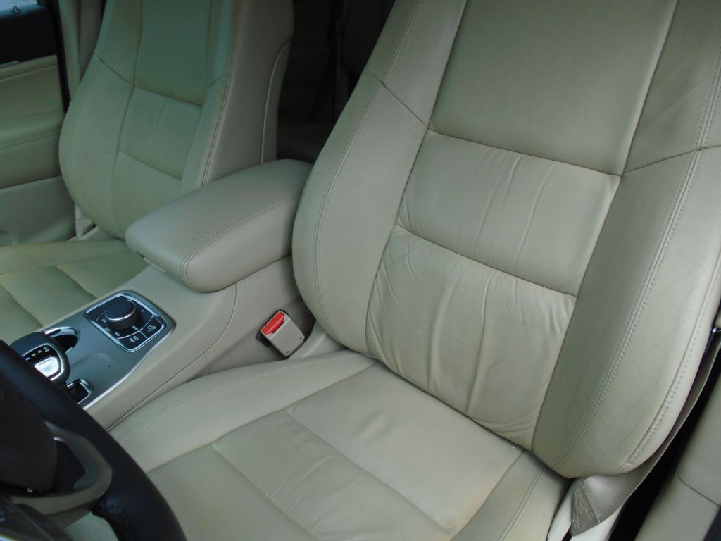 2014 Jeep Grand Cherokee Image 11