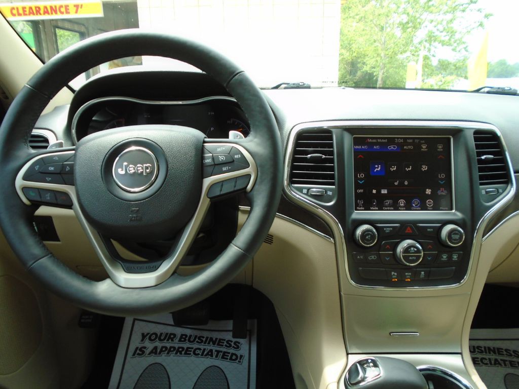 2014 Jeep Grand Cherokee Image 15