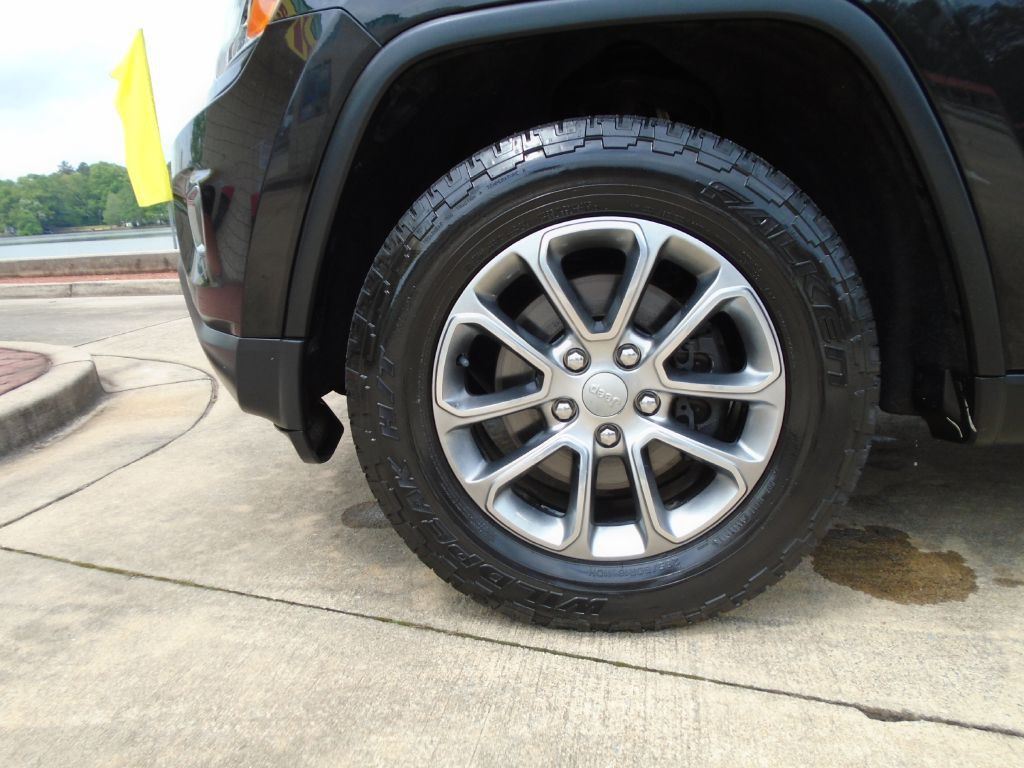 2014 Jeep Grand Cherokee Image 25