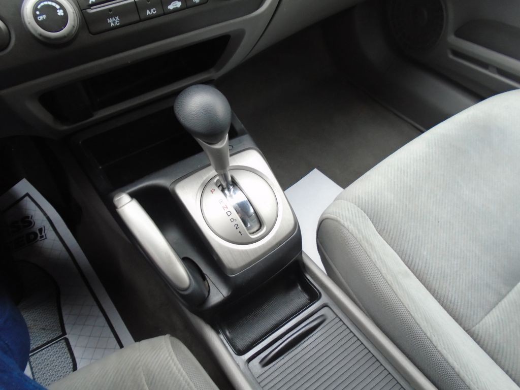 2011 Honda Civic Image 19