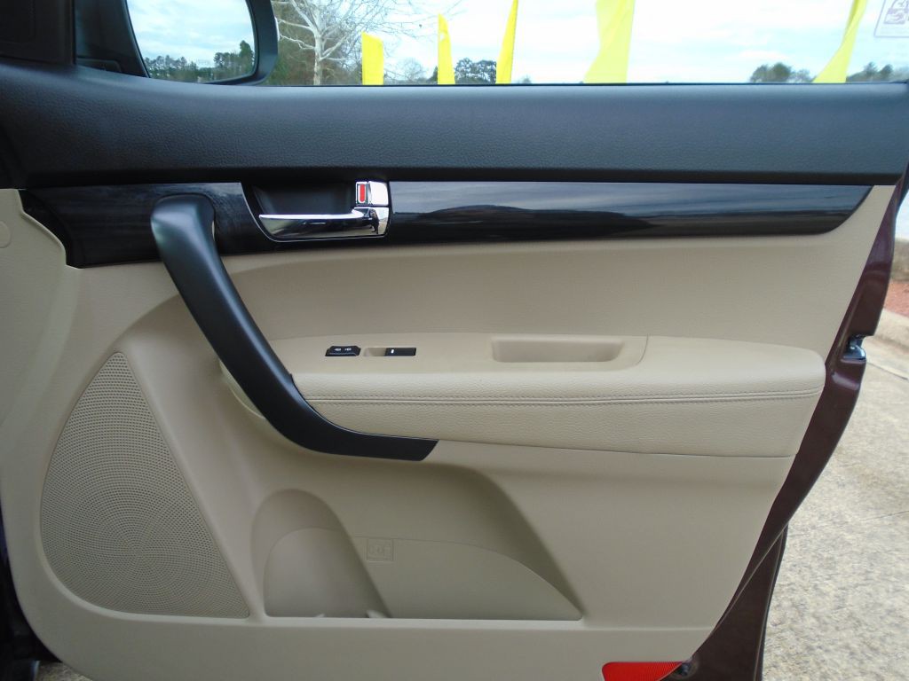 2013 Kia Sorento Image 8