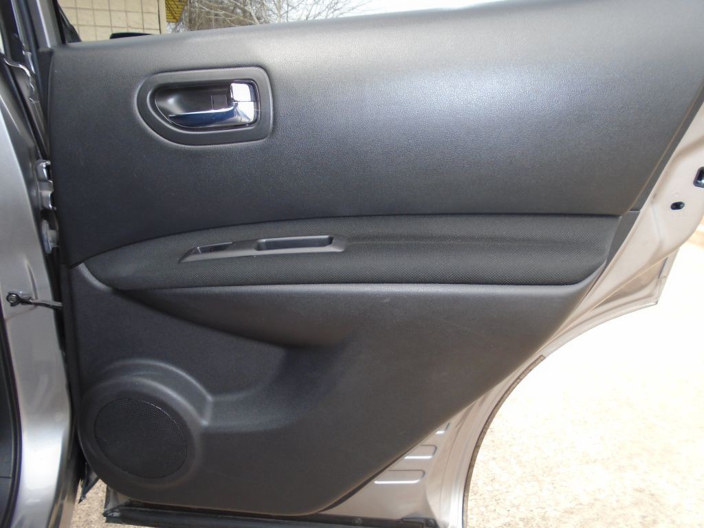 2013 Nissan Rogue Image 9