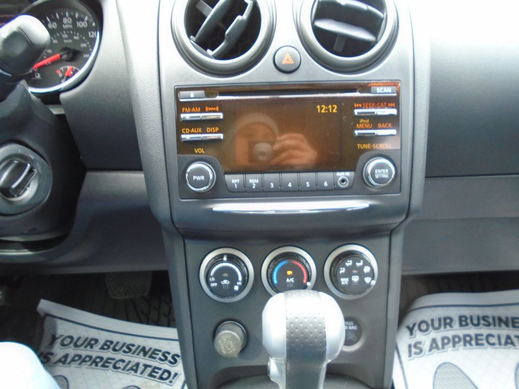 2013 Nissan Rogue Image 19