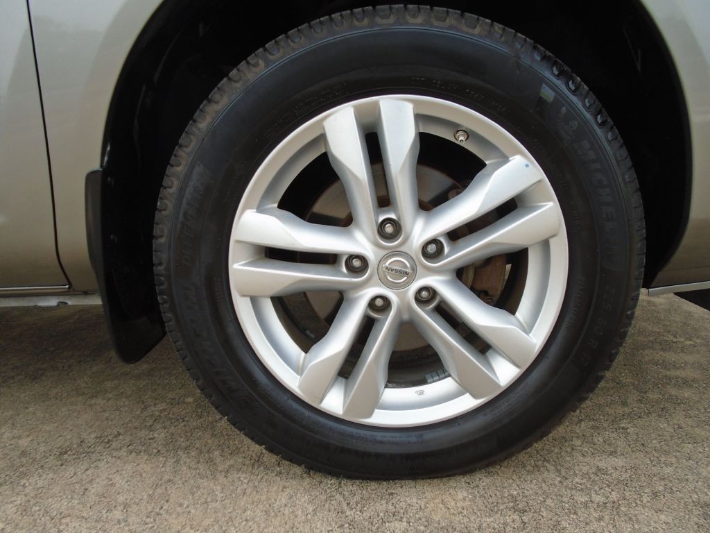 2013 Nissan Rogue Image 23