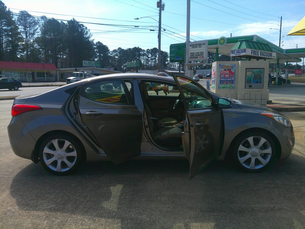 2013 Hyundai Elantra Image 5