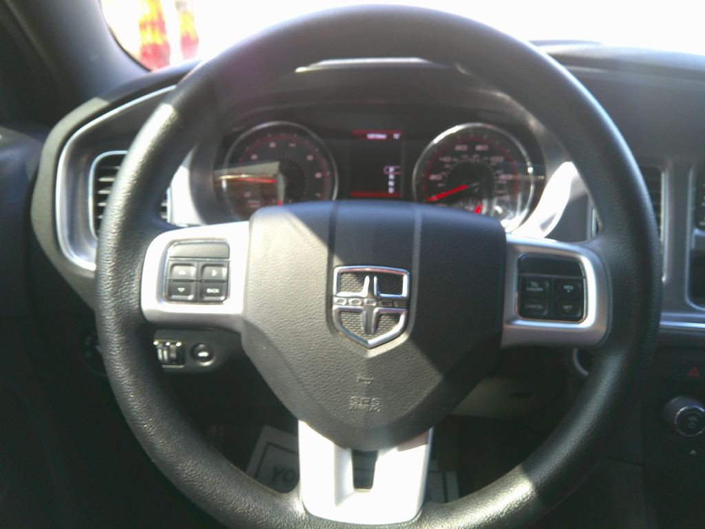 2014 Dodge Charger Image 18