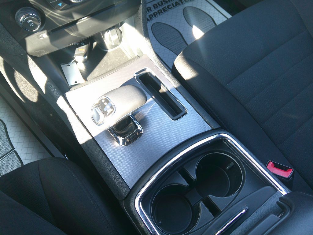 2012 Dodge Charger Image 21