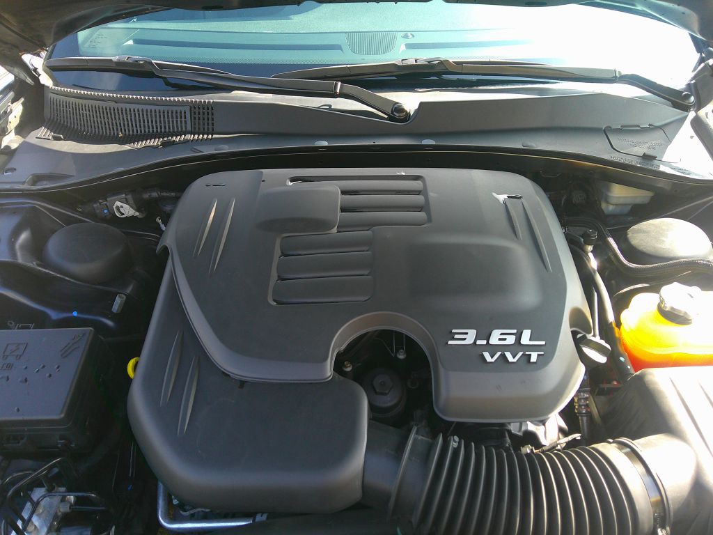 2012 Dodge Charger Image 22