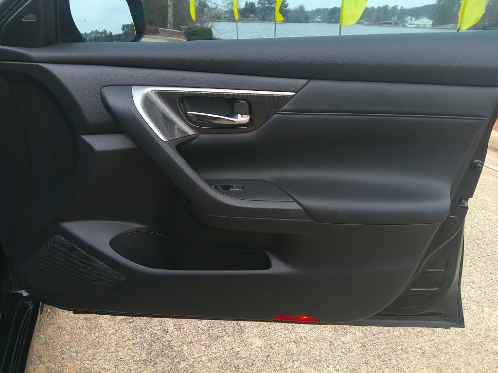 2014 Nissan Altima Image 8