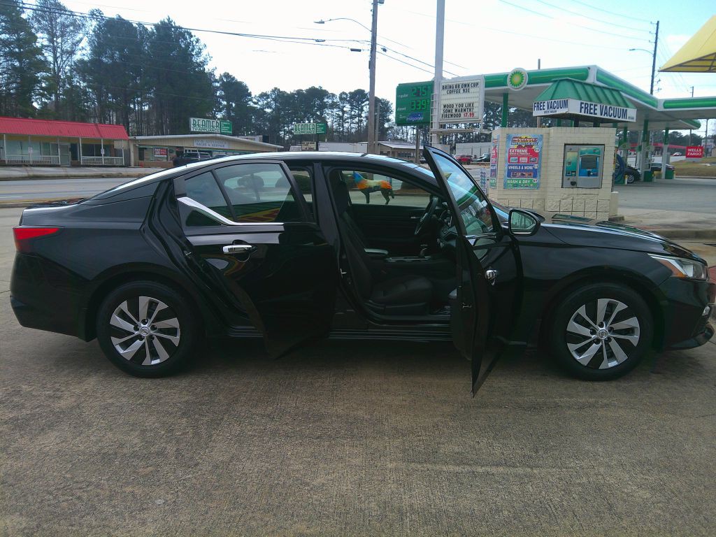 2020 Nissan Altima Image 5