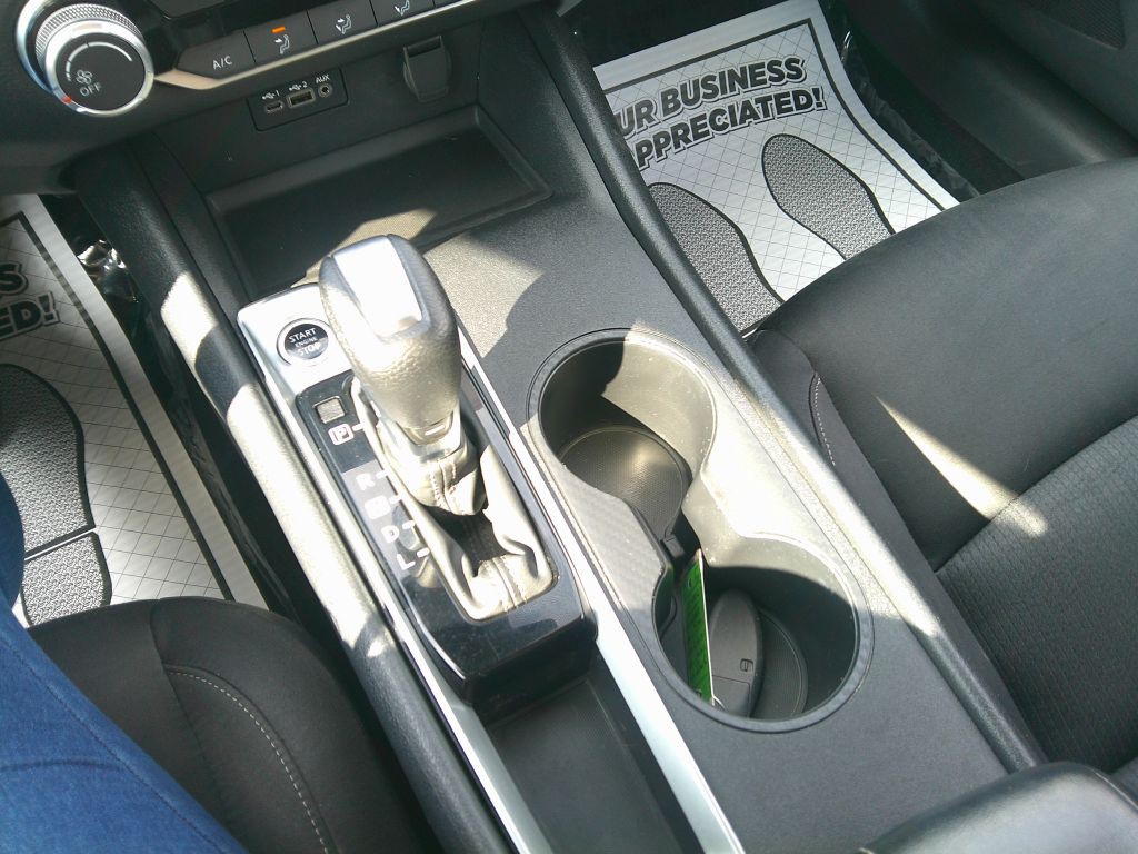 2020 Nissan Altima Image 21