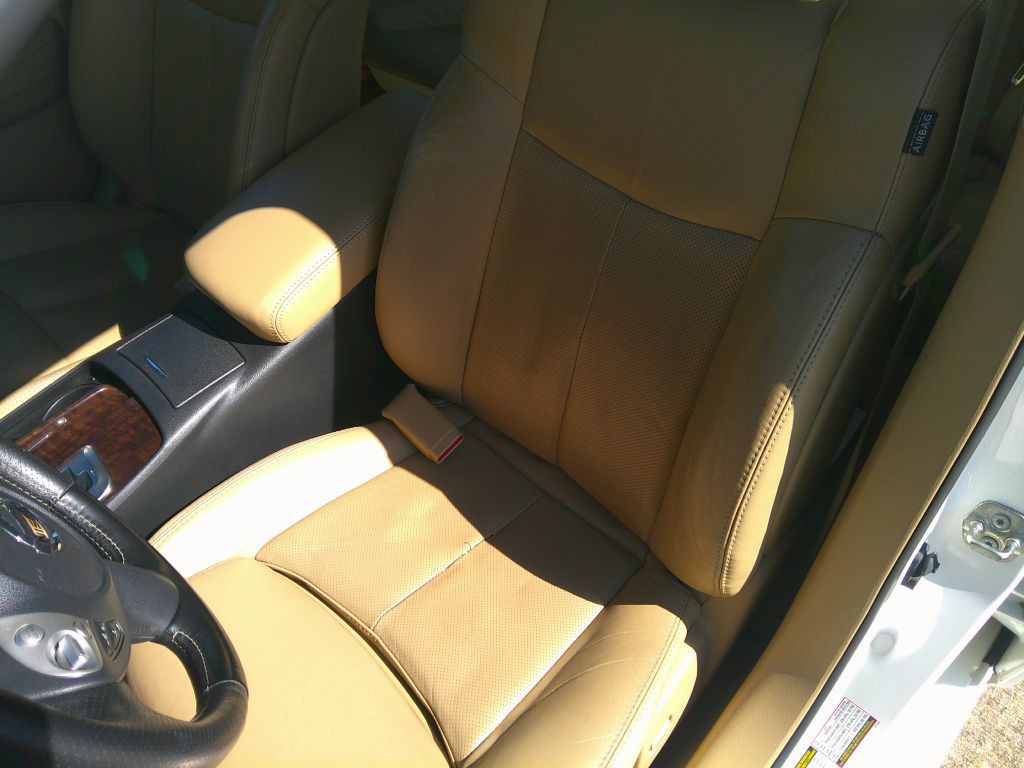 2011 Nissan Maxima Image 11