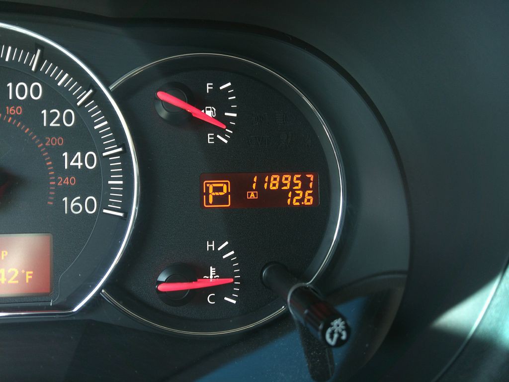 2011 Nissan Maxima Image 17