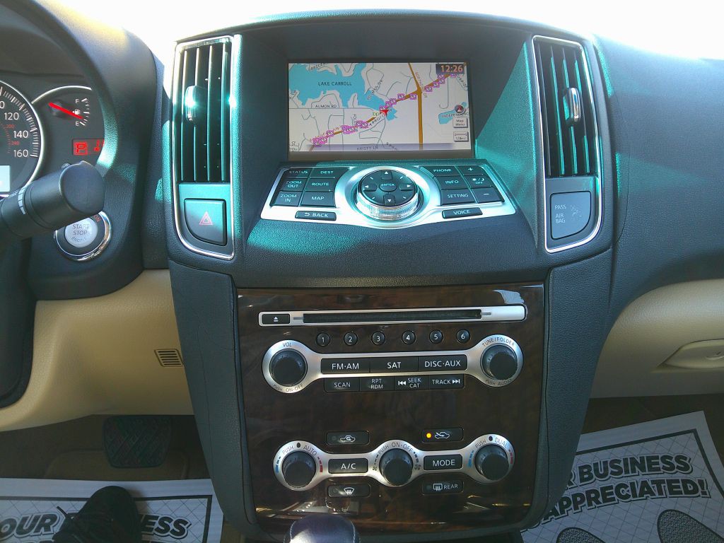 2011 Nissan Maxima Image 19