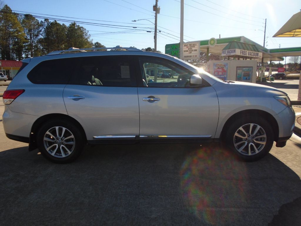 2014 Nissan Pathfinder Image 4