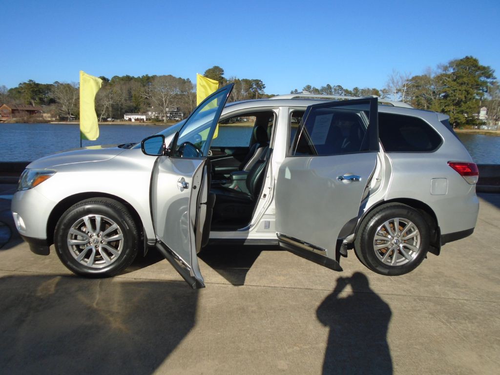 2014 Nissan Pathfinder Image 6