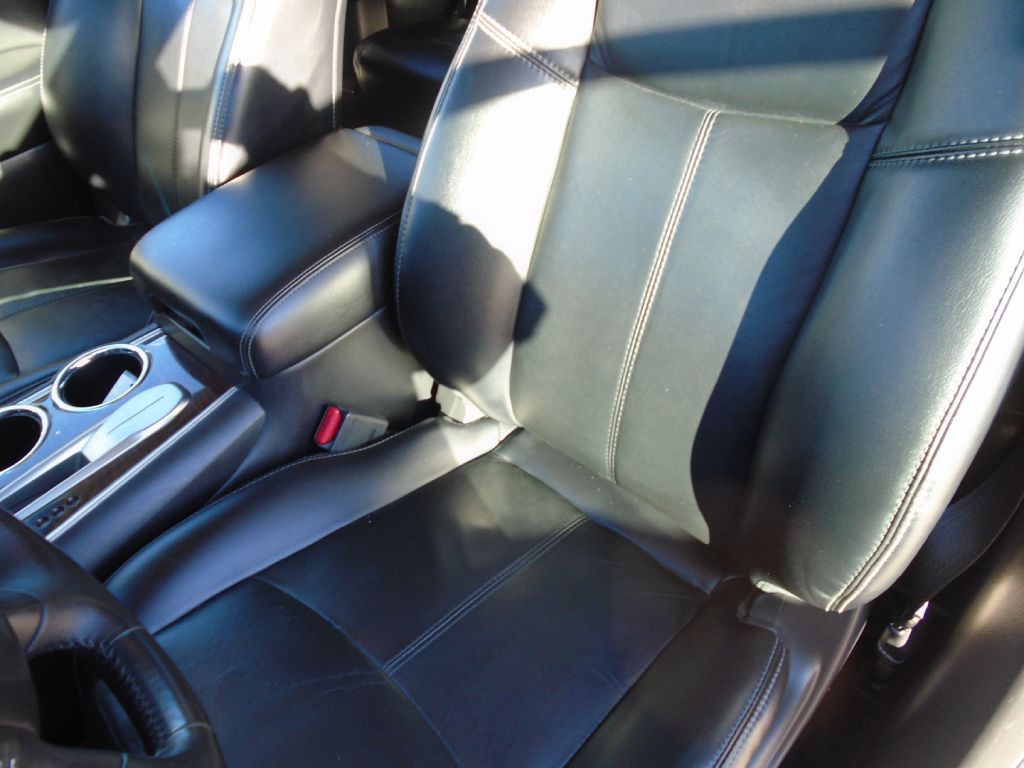 2014 Nissan Pathfinder Image 11