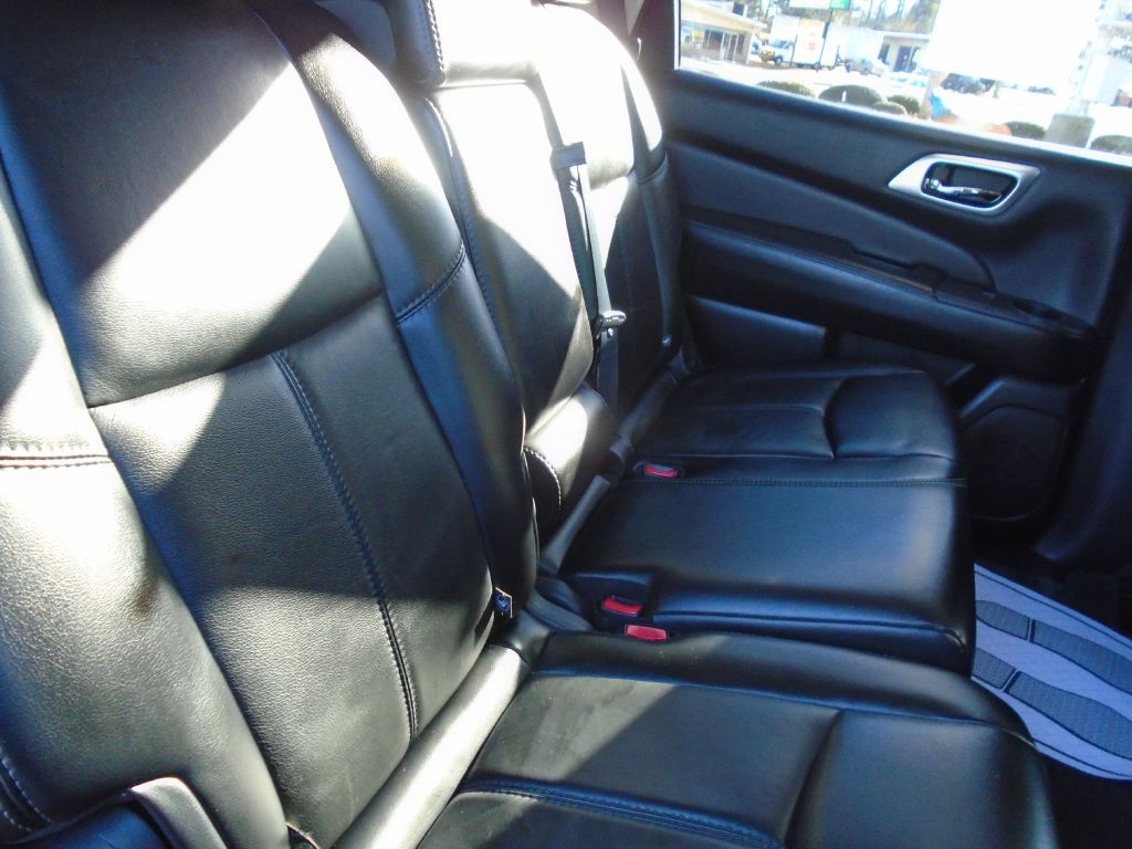 2014 Nissan Pathfinder Image 13