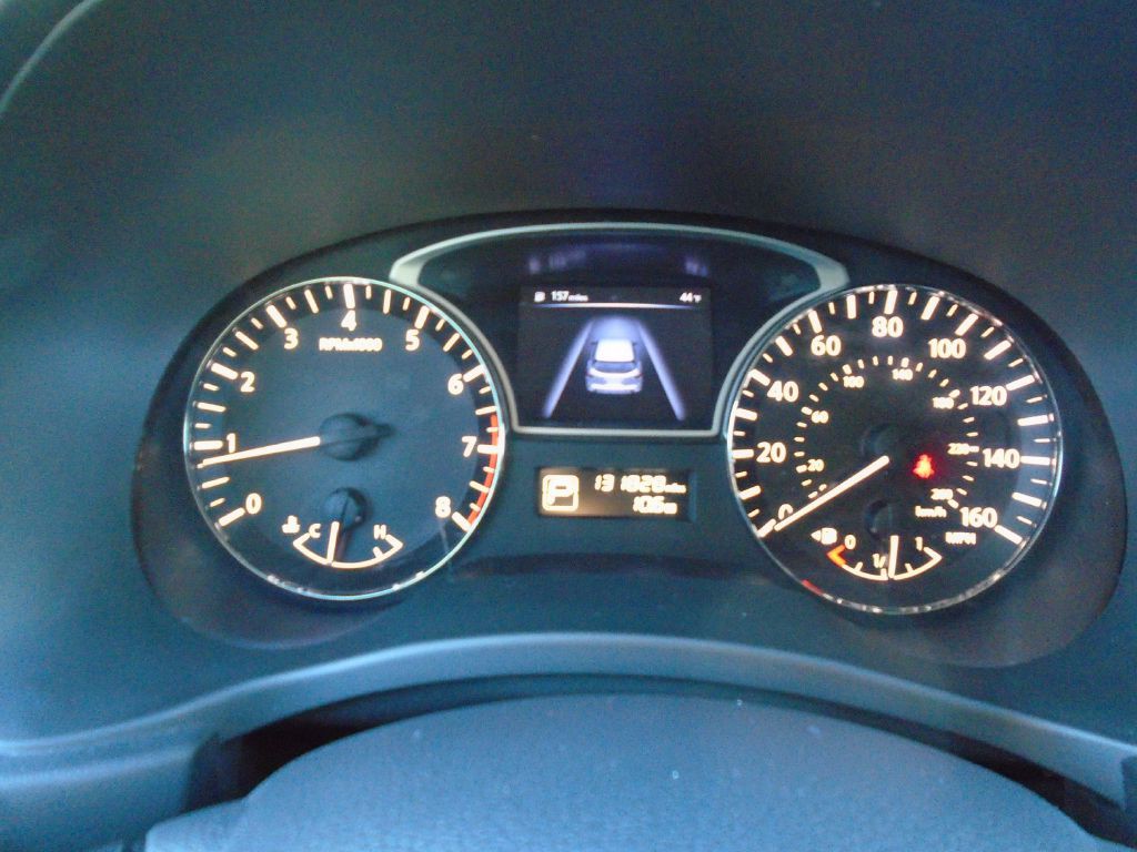 2014 Nissan Pathfinder Image 17