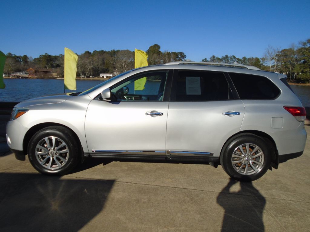 2014 Nissan Pathfinder Image 3