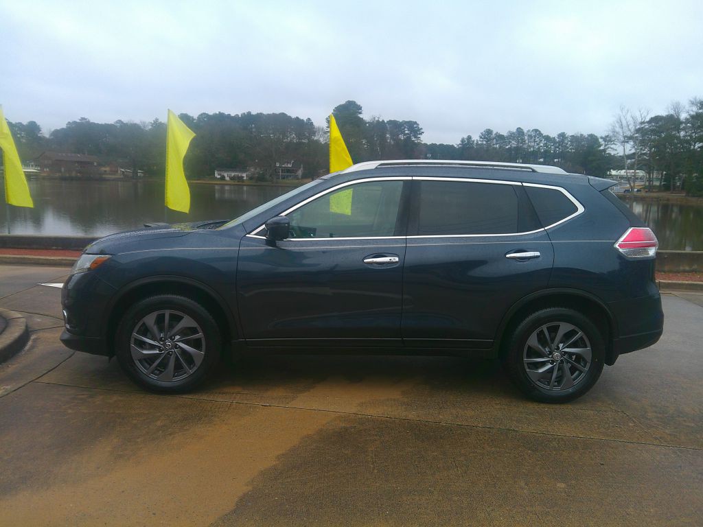 2016 Nissan Rogue Image 3