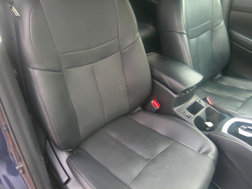 2016 Nissan Rogue Image 12