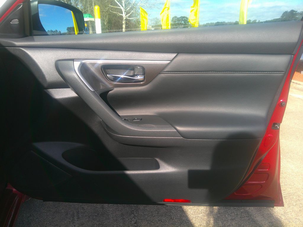 2013 Nissan Altima Image 8