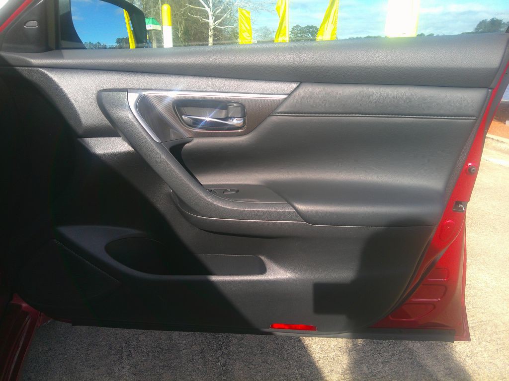 2013 Nissan Altima Image 9