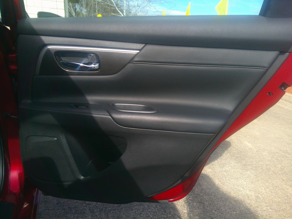 2013 Nissan Altima Image 10