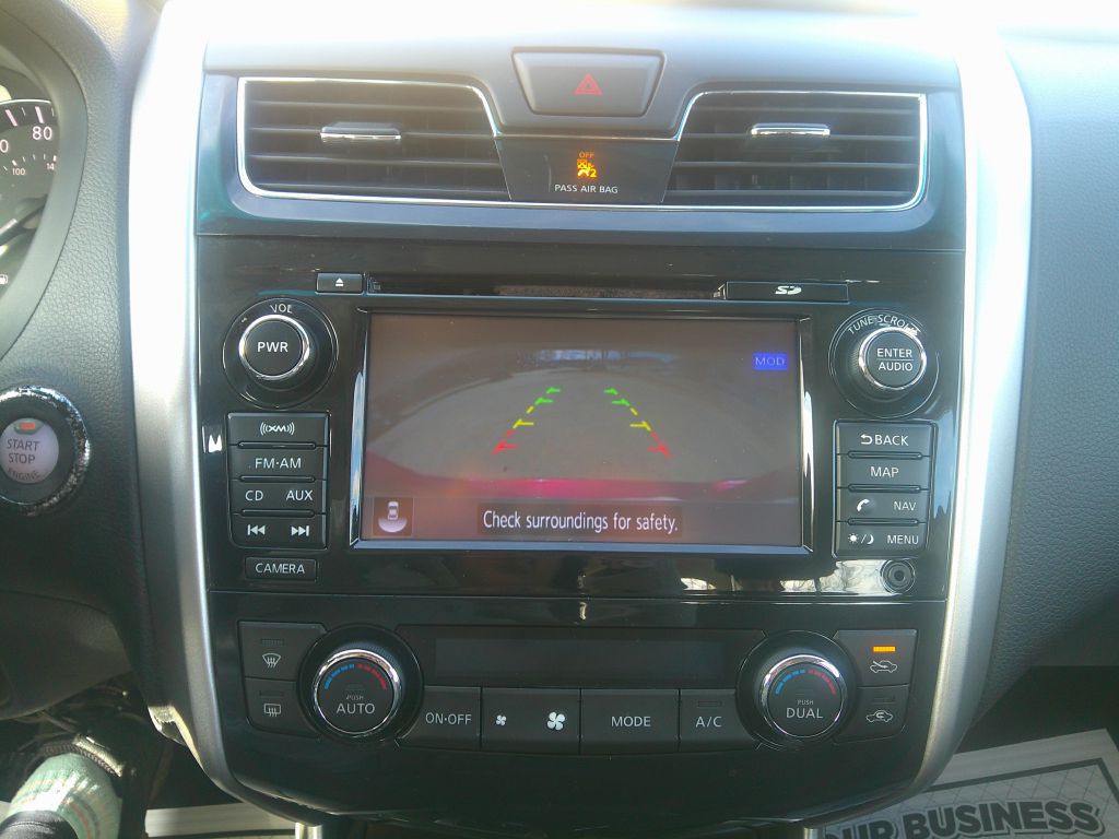 2013 Nissan Altima Image 21