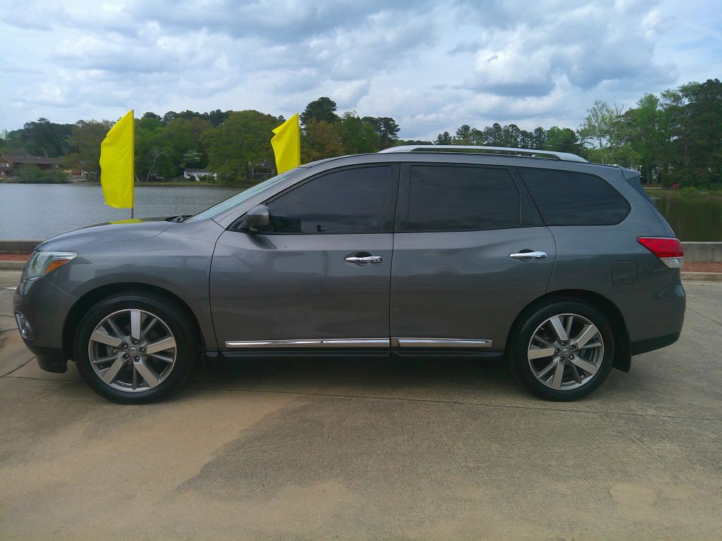 2015 Nissan Pathfinder Image 3