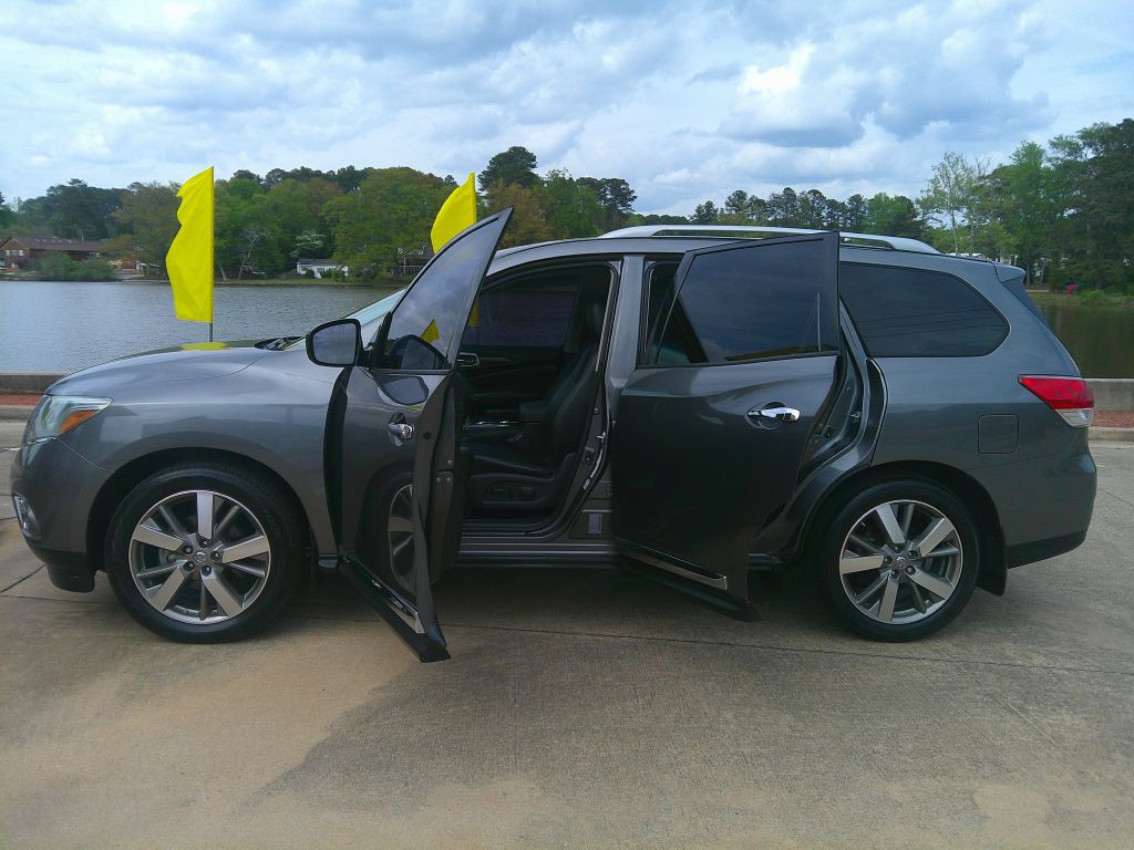2015 Nissan Pathfinder Image 6