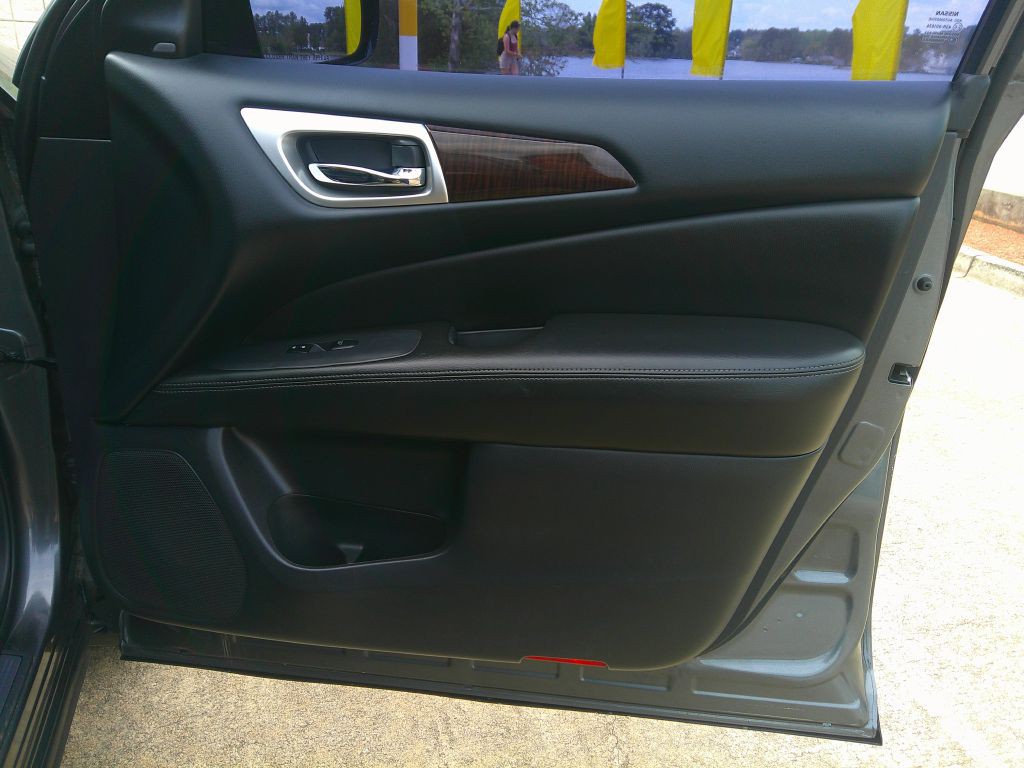 2015 Nissan Pathfinder Image 8