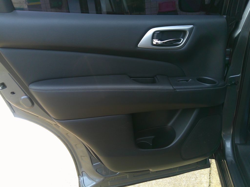 2015 Nissan Pathfinder Image 10