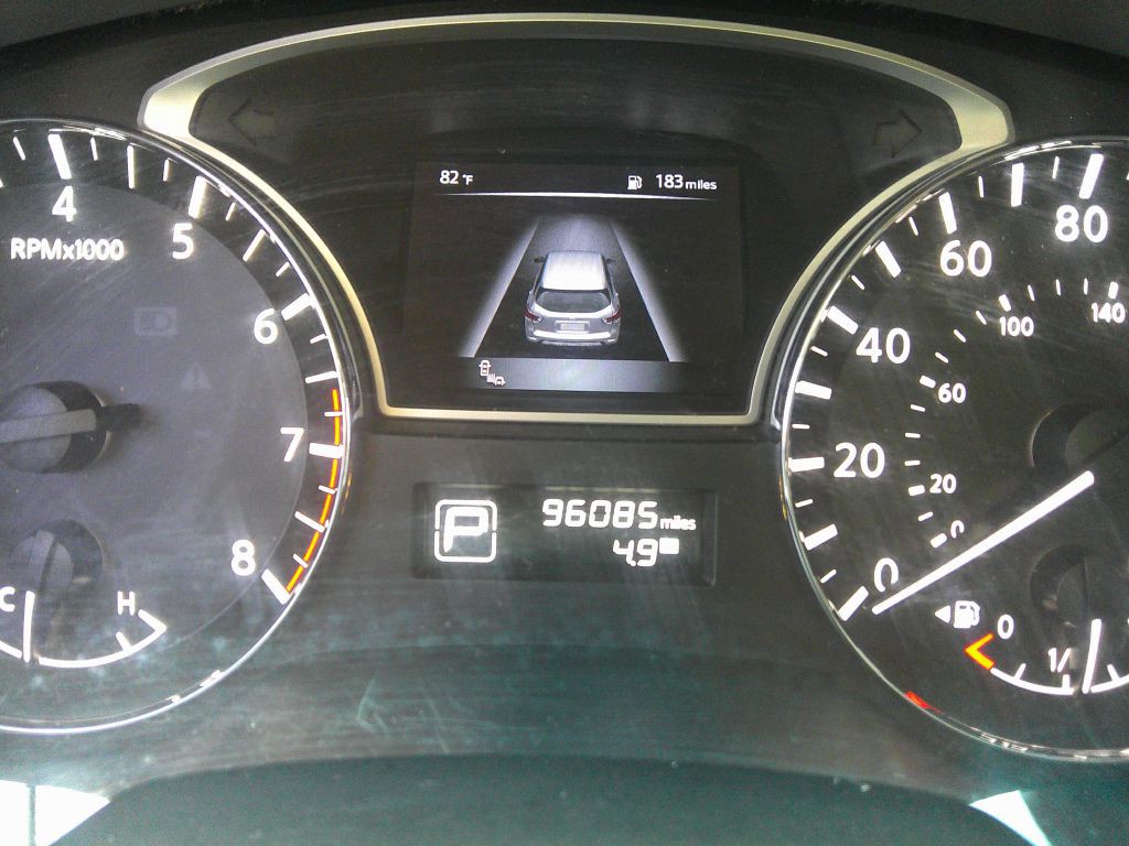 2015 Nissan Pathfinder Image 18