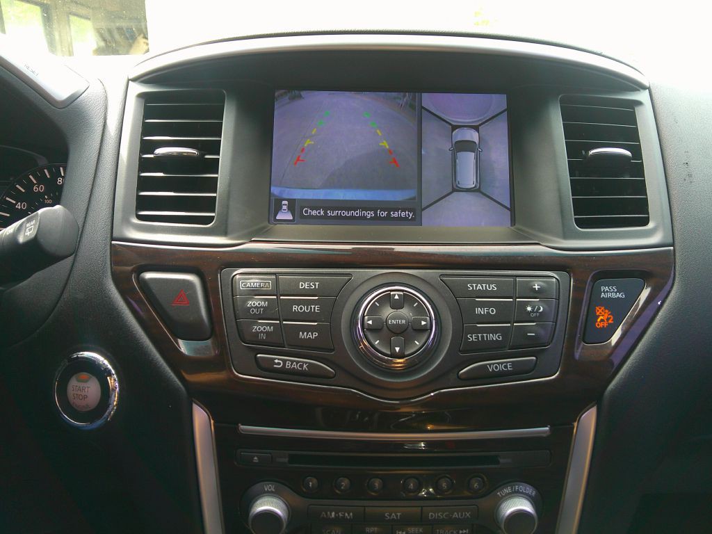 2015 Nissan Pathfinder Image 21