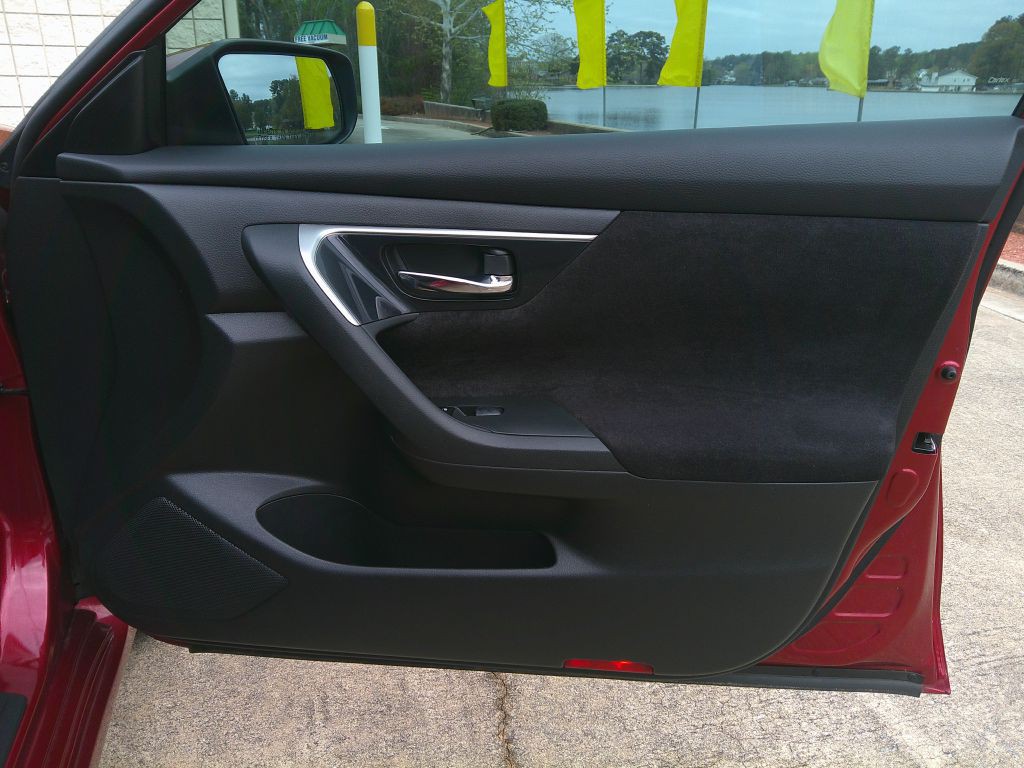 2013 Nissan Altima Image 8