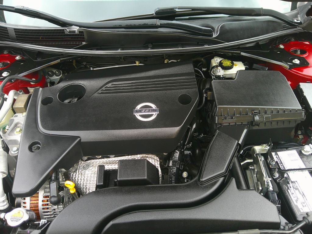 2013 Nissan Altima Image 21
